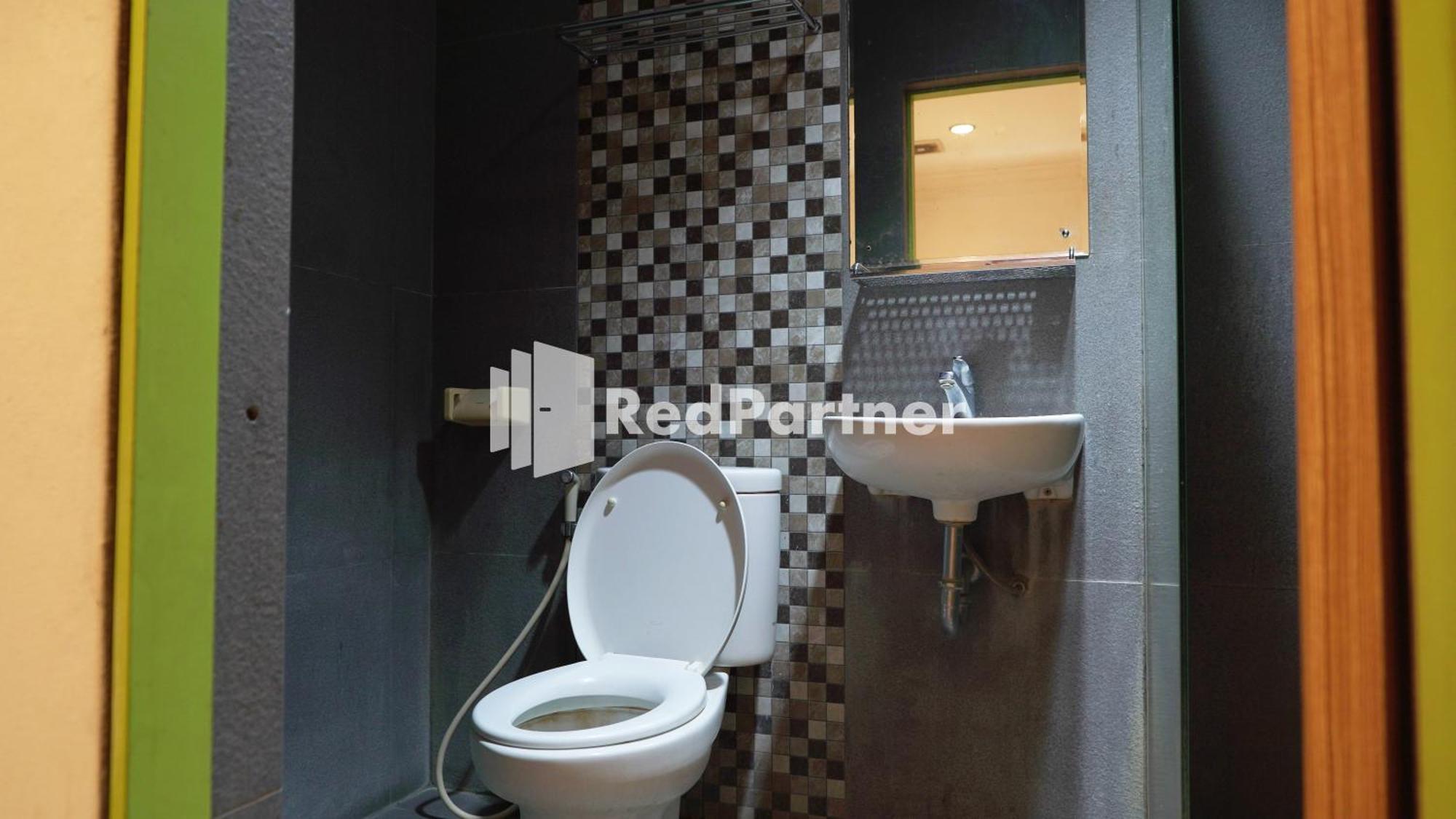 Wisma Sederhana Mitra Reddoorz Medan Rom bilde