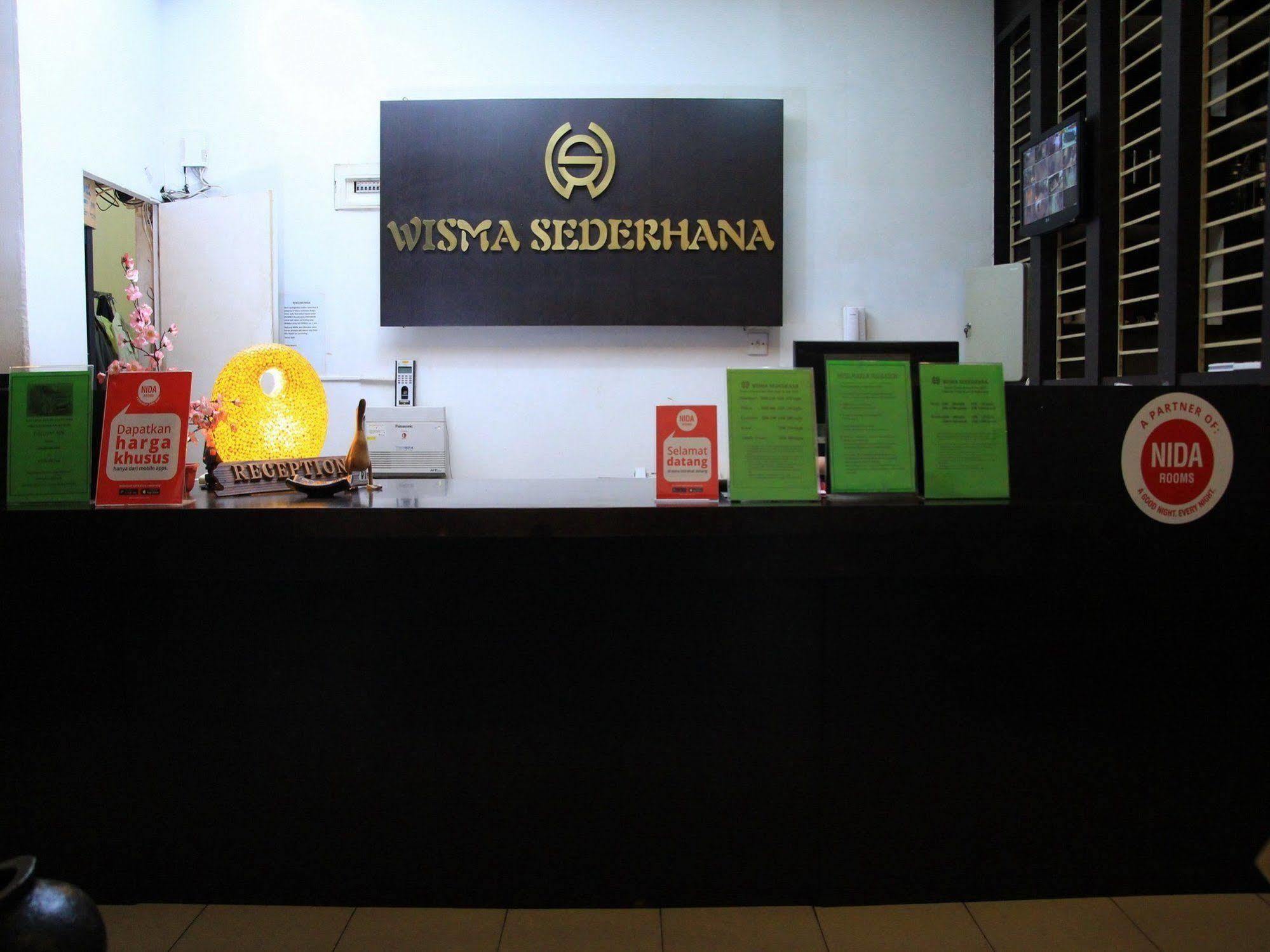 Wisma Sederhana Mitra Reddoorz Medan Eksteriør bilde